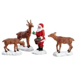 Lemax Santa Feeds Reindeer - 52146